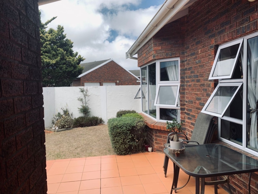 3 Bedroom Property for Sale in Summerstrand Eastern Cape